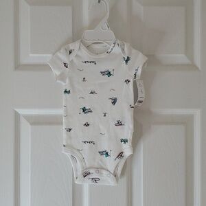 New Carter's Onesie Size 3 Months